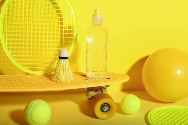 Set Sports Equipment Bottle Water Yellow Background — Stock Photo, Image