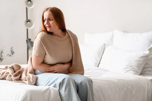 Young Woman Having Menstrual Cramps Bedroom — 图库照片