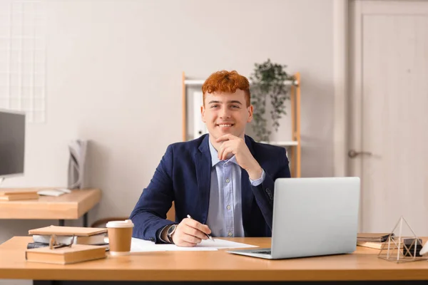 Young Redhead Businessman Working Table Office — Stock Photo, Image