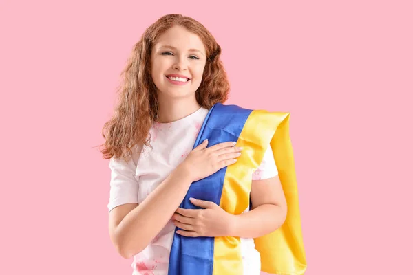Beautiful Happy Young Woman Ukrainian Flag Pink Background — Stock Photo, Image