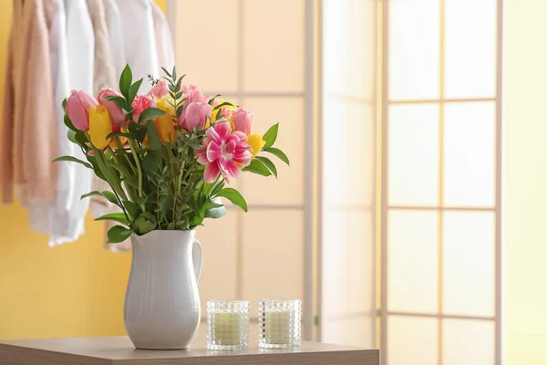 Vase Flowers Candles Table Room — Stock Photo, Image
