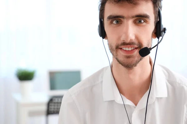 Male Technical Support Agent Working Office — Stock Photo, Image
