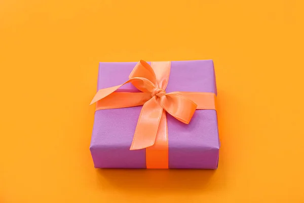 Beautiful Gift Box Halloween Orange Background — Stock Photo, Image