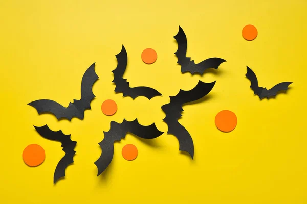 Morcegos Papel Para Festa Halloween Fundo Amarelo — Fotografia de Stock