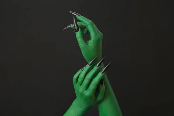 Groene Handen Van Heks Donkere Achtergrond Halloween Viering — Stockfoto