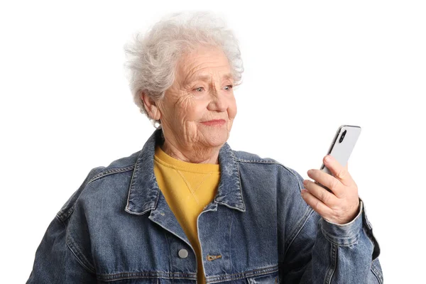 Старшая Женщина Мобильным Телефоном Белом Фоне — стоковое фото