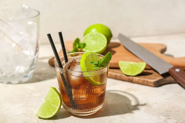 Glass Tasty Cuba Libre Cocktail Light Background — Stock Photo, Image