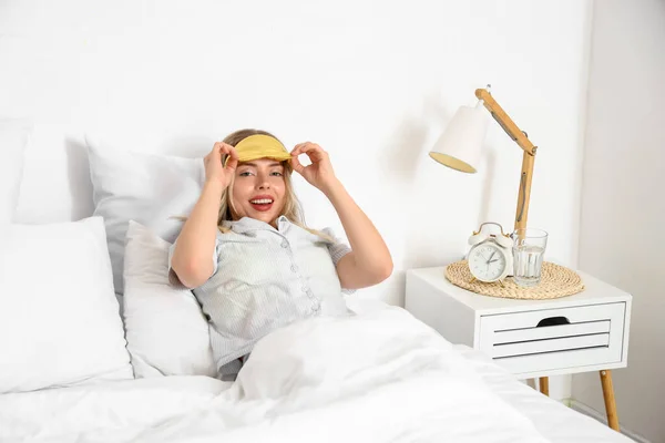 Young Woman Sleeping Mask Lying Bed — Stock Photo, Image