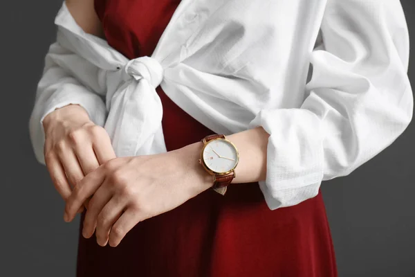 Elegant Young Woman Wristwatch Black Background Closeup — Stock Photo, Image