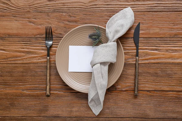 Stylish Modern Table Setting Card Brown Wooden Background — Stock Photo, Image
