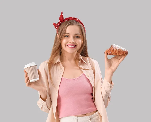 Young Woman Tasty Croissant Cup Coffee Grey Background — ストック写真