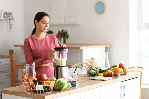 Sporty Young Woman Making Healthy Smoothie Blender Kitchen — Stock Photo, Image