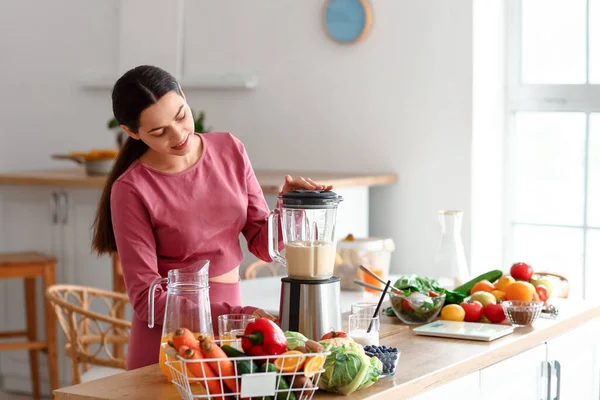 Sporty Young Woman Making Healthy Smoothie Blender Kitchen — Stock Photo, Image