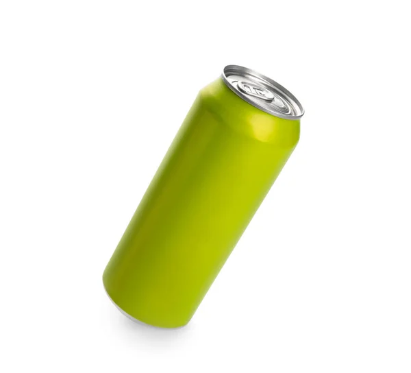 白い背景に単離された新鮮なソーダの緑の缶 — ストック写真