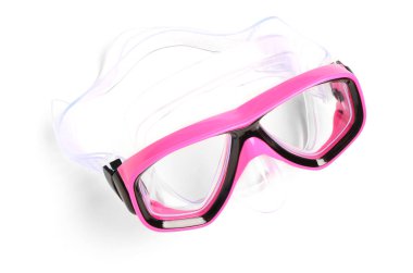 Beyaz arkaplanda yeni yüzme maskesi