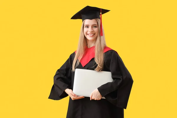 Female Graduate Student Laptop Yellow Background — Stock Photo, Image