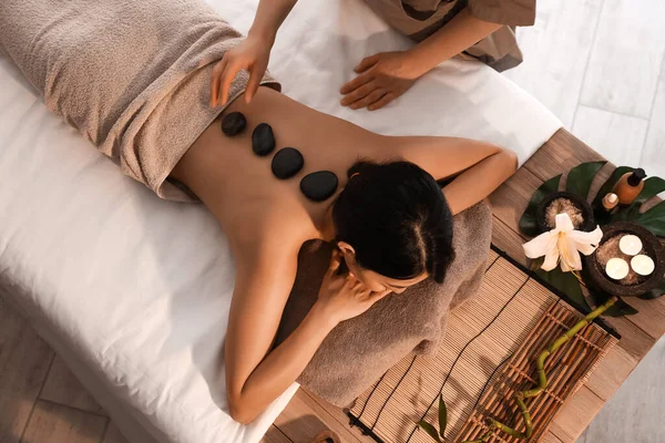 Pretty Young Asian Woman Having Massage Spa Salon Top View — Stock Photo, Image