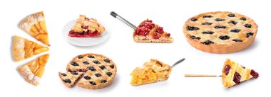 Beyaz arkaplanda farklı lezzetli turtalar.