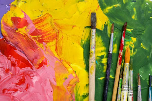 Artist Brushes Colorful Painting Closeup — Stock Photo, Image