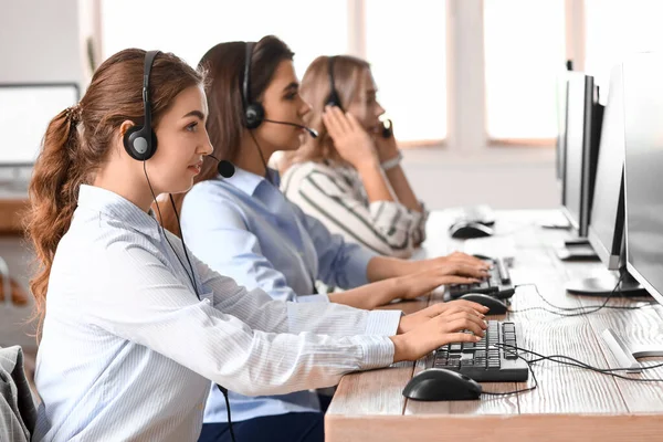 Female Technical Support Agents Working Office — Stock Photo, Image