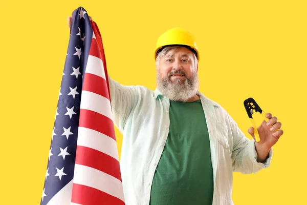 Portrait Senior Man Hardhat Wire Crimper Usa Flag Yellow Background — Stock Photo, Image