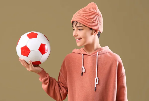 带着彩色足球的小男孩 — 图库照片
