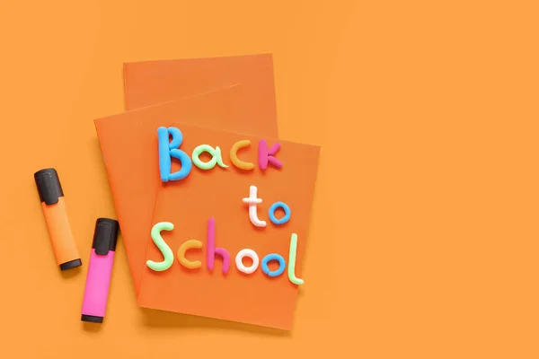 Text Back School Stationery Orange Background — Stock Photo, Image