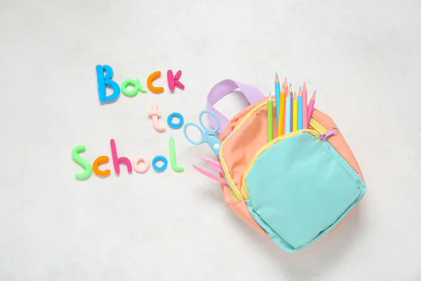 Text Back School Backpack Stationery Light Background — Stock Photo, Image