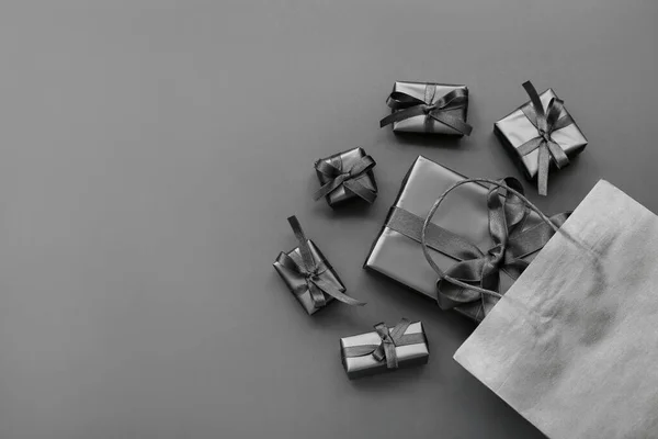 Shopping Bag Gift Boxes Black Background Black Friday Concept — Stock Photo, Image