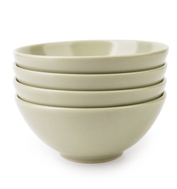 Beyaz arkaplanda açık yeşil kaseler