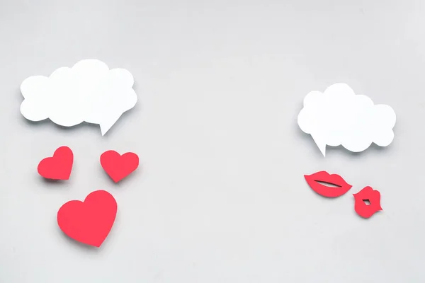 Paper Lips Hearts Blank Speech Bubbles Grey Background — Stock Photo, Image