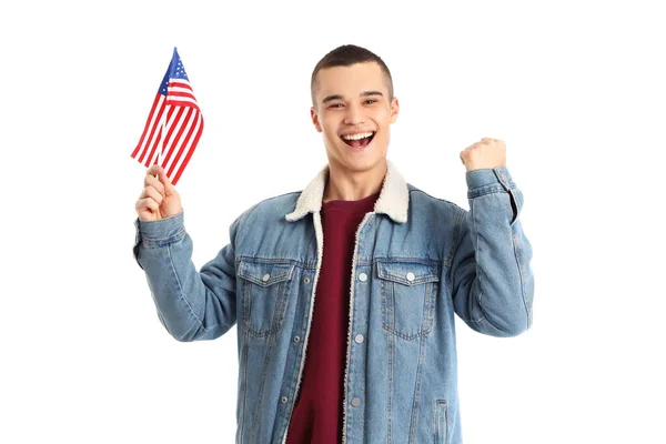 Beyaz Arka Planda Amerikan Bayrağı Taşıyan Genç Bir Çocuk — Stok fotoğraf