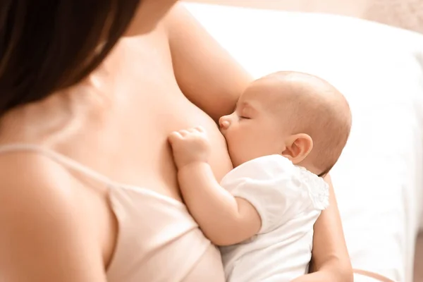 Young Woman Breastfeeding Her Baby Bedroom Closeup — Stock Photo, Image