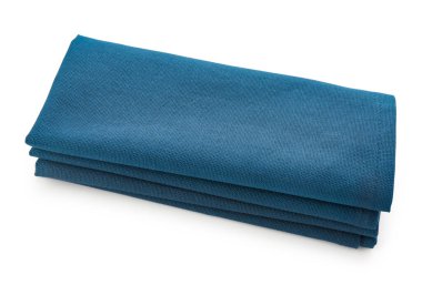 Beyaz arka planda katlanmış temiz peçeteler