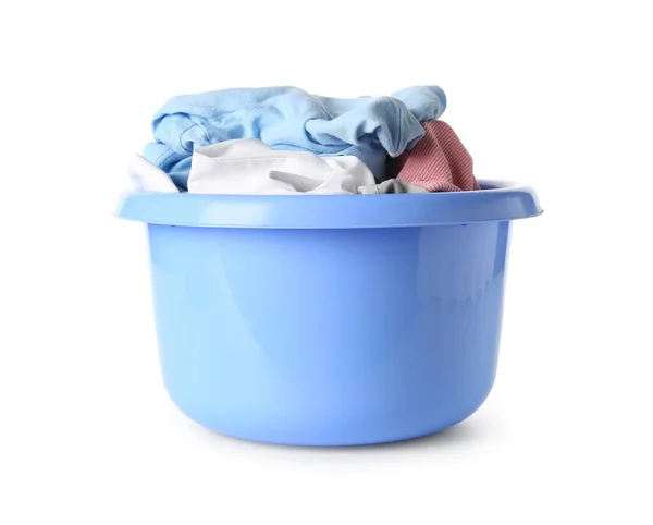 Kirli Çamaşırları Beyaz Arka Planda Izole Edilmiş Plastik Leğen — Stok fotoğraf