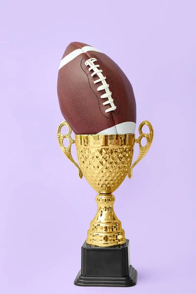 Gold Cup Rugby Ball Lilac Background — Stock Photo, Image