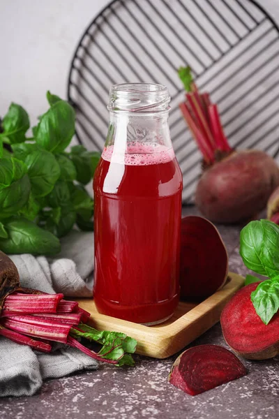 Bottle Fresh Beetroot Juice Vegetables Table — Stock Photo, Image