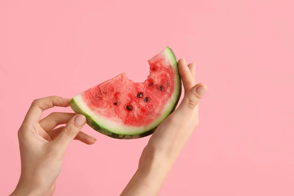 Female Hands Slice Ripe Watermelon Pink Background — Stock Photo, Image