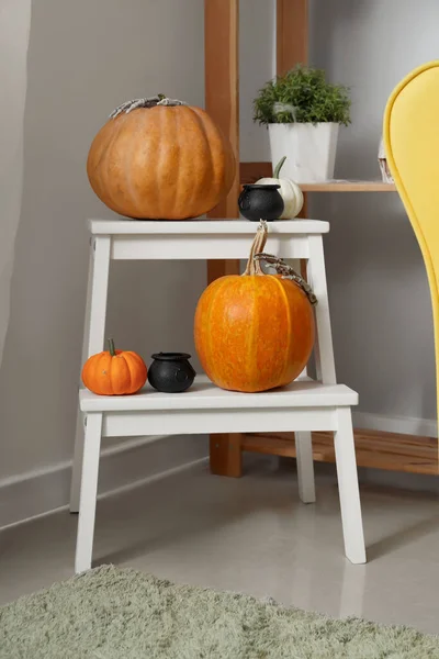 White Chair Halloween Decoration Living Room — Stock Photo, Image