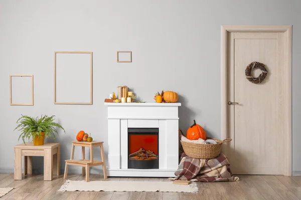 Interior Light Living Room Fireplace Halloween Pumpkins — Stock Photo, Image