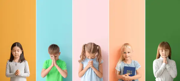 Набор Молитвенных Детей Цветном Фоне — стоковое фото