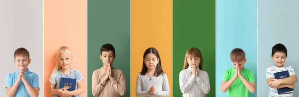 Sett Med Forskjellige Bønnende Barn Fargebakgrunn – stockfoto