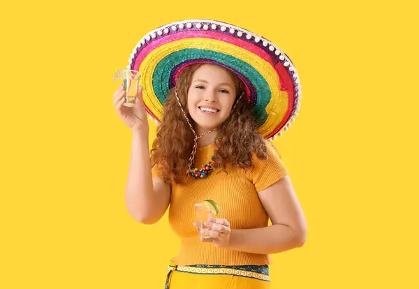 Happy Mexican Woman Tequila Yellow Background — Stock Photo, Image