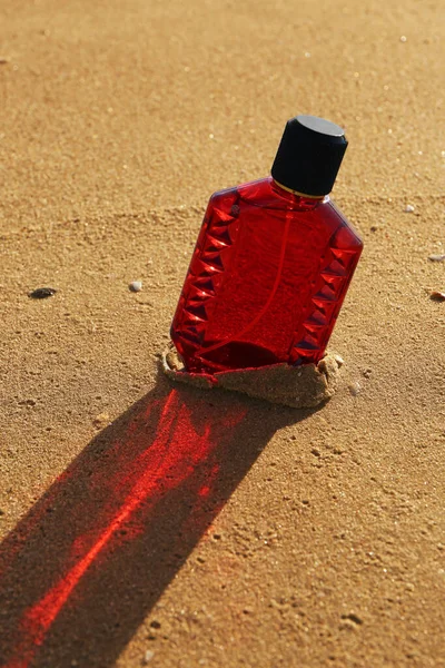 Bottle Luxury Perfume Beach Sand — Stock Photo, Image