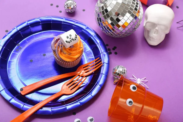 Halloween Party Table Setting Cupcake Disco Ball Skull Purple Background — Stock Photo, Image