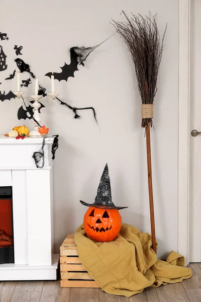 Halloween Pumpkin Witch Hat Box Living Room — Stock Photo, Image