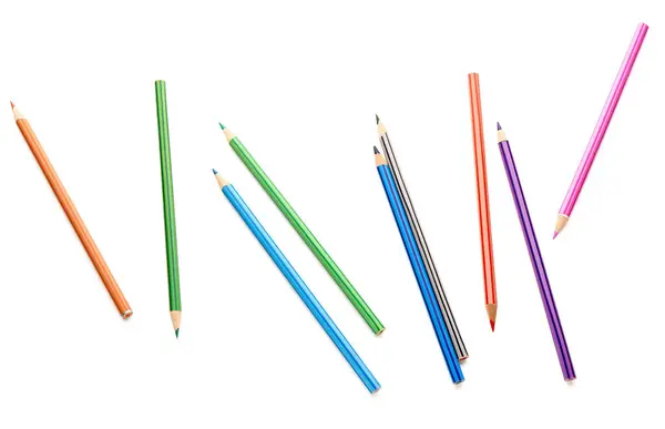 白地にカラフルな鉛筆のグループ — ストック写真