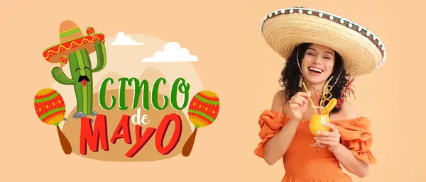 Vacker Mexikansk Kvinna Med Cocktail Och Text Cinco Mayo Den — Stockfoto