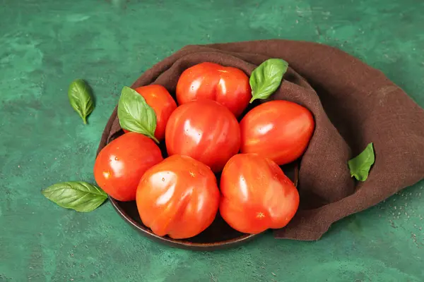 Plate Fresh Ripe Tomatoes Basil Green Background — Stock Photo, Image