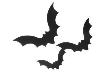 Cadılar Bayramı partisi için kağıt yarasalar beyaz arka planda